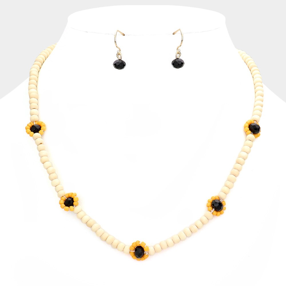 Faceted Floral Accent Wooden Beaded Necklace